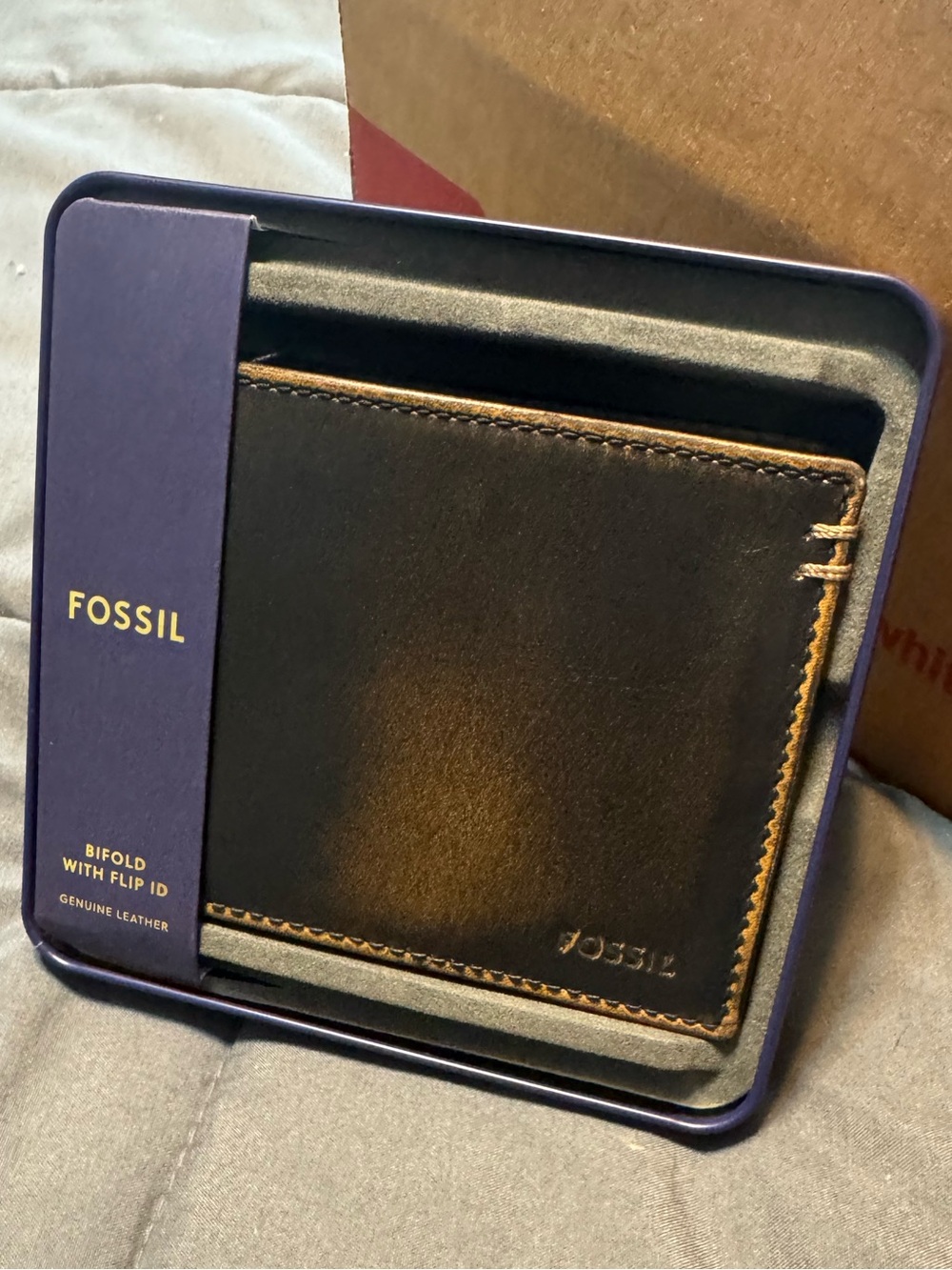 Fossil Men's Black-Brown Leather Bifold Wallet